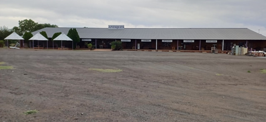 Commercial Property for Sale in Kimberley Rural Northern Cape